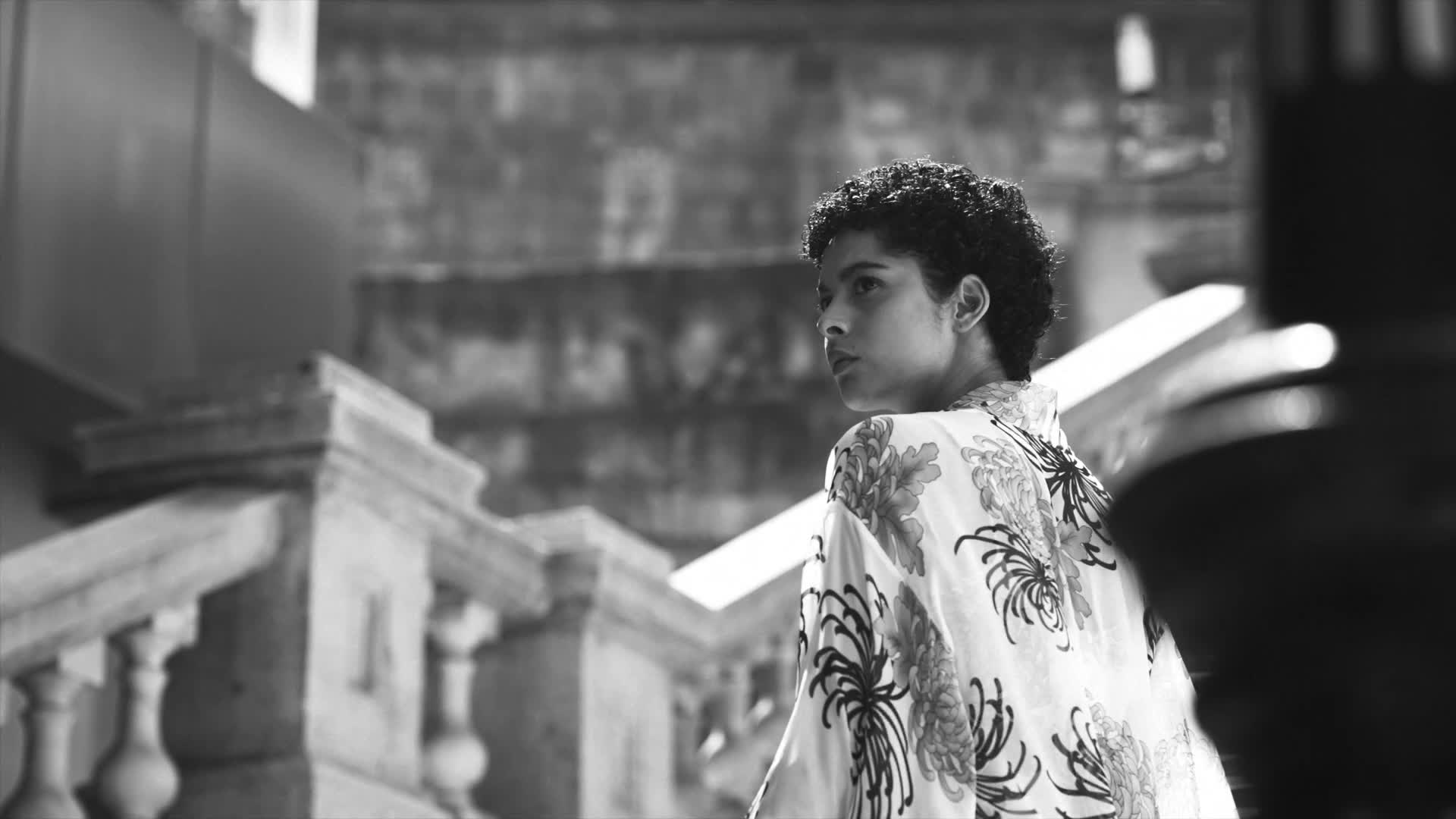 Marie-France Van Damme: Long Street